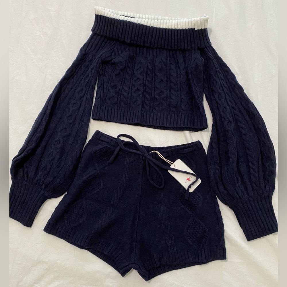 Sweater shorts set